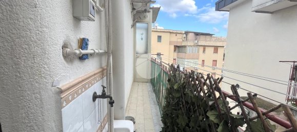 4-salle Appartement à Palermo, Italy No. 171651 13