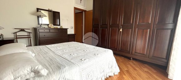 4-salle Appartement à Palermo, Italy No. 171651 7