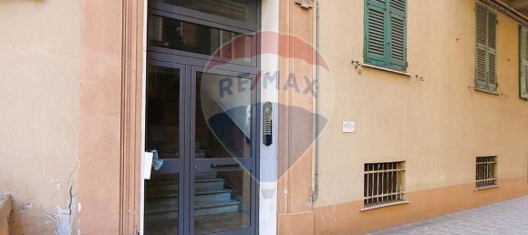 2 bedrooms Apartment in Genoa, Italy No. 53108 64