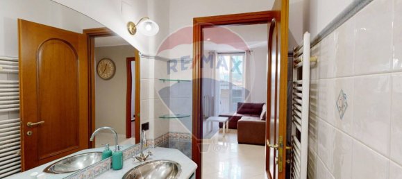 2 bedrooms Apartment in Genoa, Italy No. 53108 28