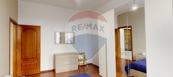 2 bedrooms Apartment in Genoa, Italy No. 53108 17