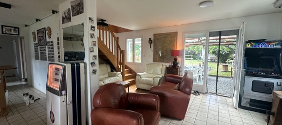 4 Schlafzimmer Haus in Jans, France, Nr. 351311 3