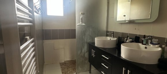 4 Schlafzimmer Haus in Jans, France, Nr. 351311 7