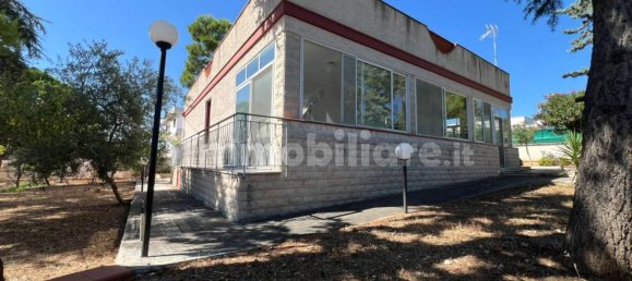 Вилла с 3 спальнями в Трани, Италия № 346968 14