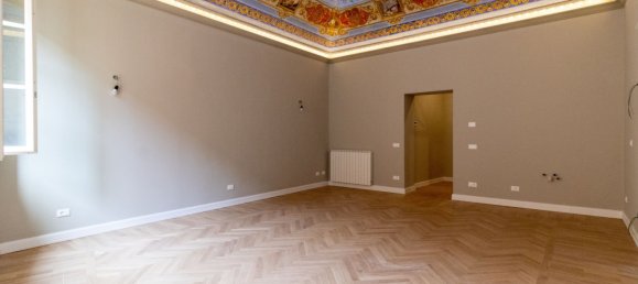 1 bedroom Apartment in Siena, Italy No. 323227 14