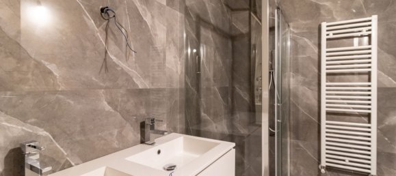 1 bedroom Apartment in Siena, Italy No. 323227 29