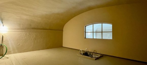 1 bedroom Apartment in Siena, Italy No. 323227 31