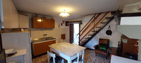 3 rooms House in Arezzo, Italy No. 208888 24