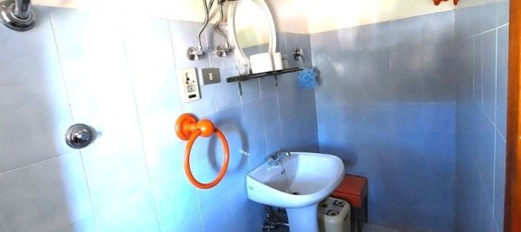 3 rooms House in Arezzo, Italy No. 208888 5