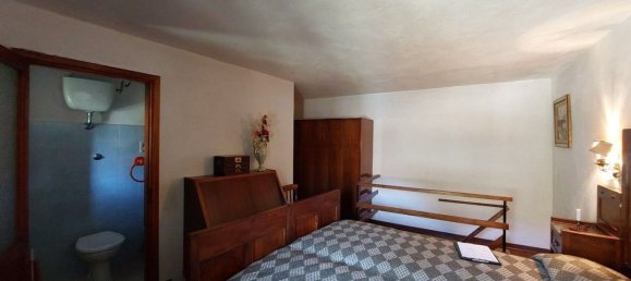3 rooms House in Arezzo, Italy No. 208888 16
