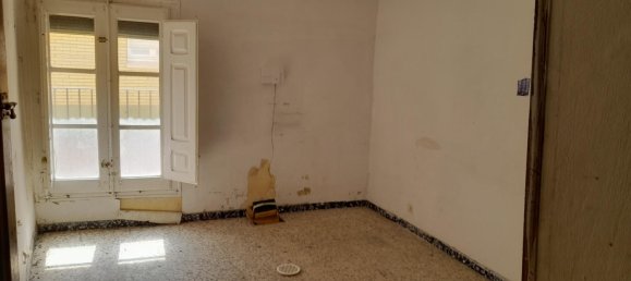 7 bedrooms House in Zaragoza, Spain No. 182431 2