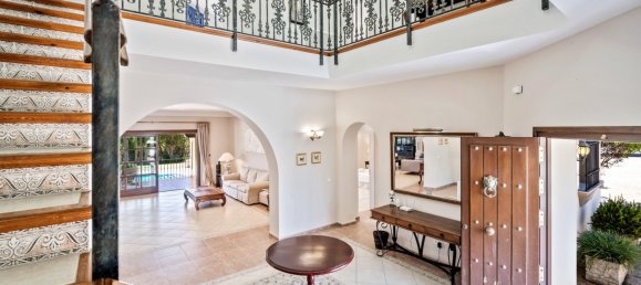 9 Schlafzimmer Villa in Estepona, Spain, Nr. 4625 5