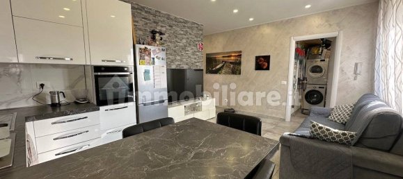 1 bedroom Apartment in Senago, Italy No. 4592 3