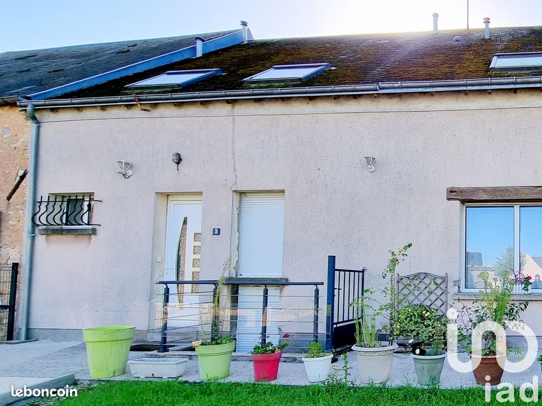 2 bedrooms Townhouse in Oinville-Saint-Liphard, France No. 218842