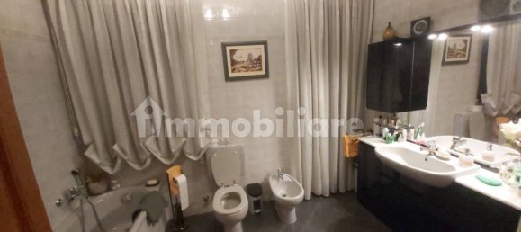 2 bedrooms Apartment in Turin, Italy No. 24379 29