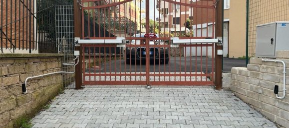 14m² Garage in Rome, Italy No. 370518 30