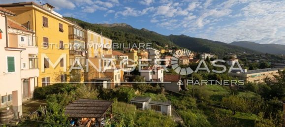 Apartamento de 6 habitaciónes en Cogoleto, Italy No. 71763 2