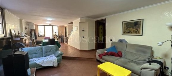 3 rooms Villa in Rome, Italy No. 197527 10