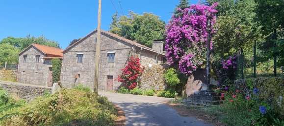 5 bedrooms House in Rois, Spain No. 166504 2