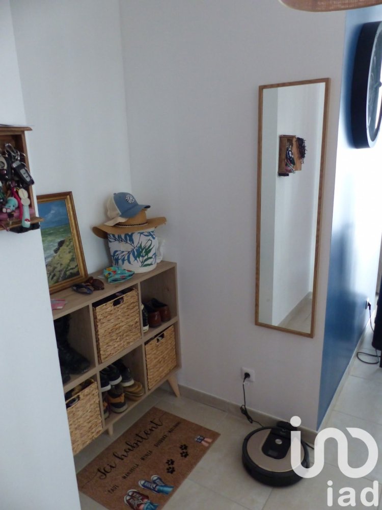 Casa de 4 habitaciónes en Vendrennes, France No. 97582