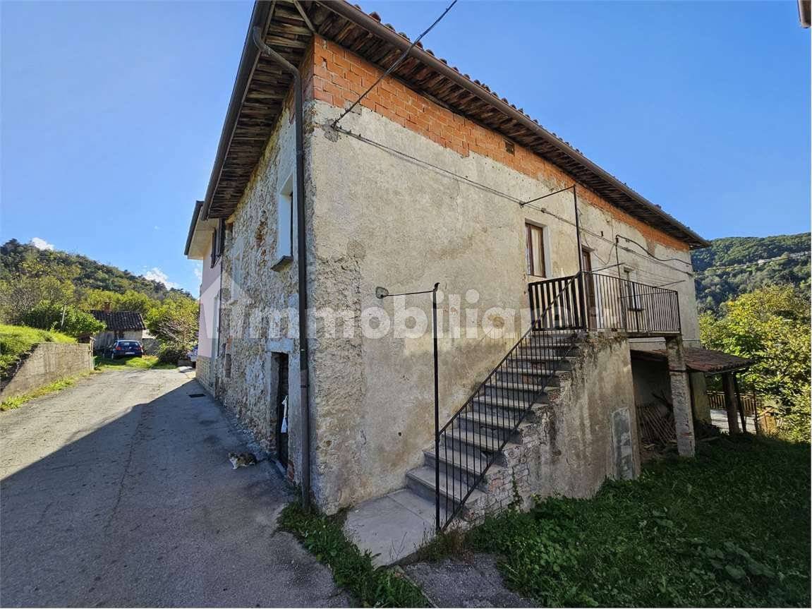 2 bedrooms House in Nucetto, Italy No. 156881