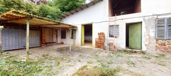 5 rooms House in Bra, Italy No. 69997 6