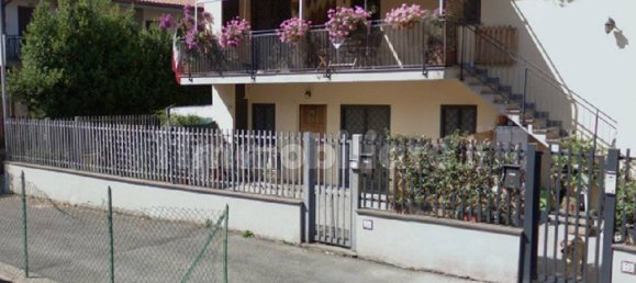 Квартира с 2 спальнями в Чампино, Италия № 121001 20