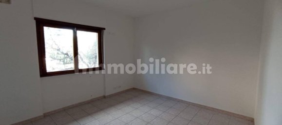 Квартира с 2 спальнями в Чампино, Италия № 121001 6