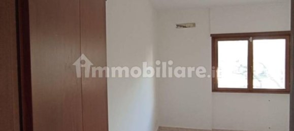 Квартира с 2 спальнями в Чампино, Италия № 121001 10