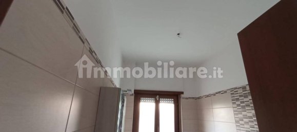 Квартира с 2 спальнями в Чампино, Италия № 121001 14