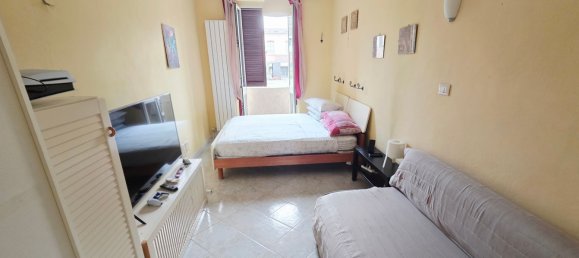 Apartamento de 2 dormitorios en Turin, Italy No. 344164 9