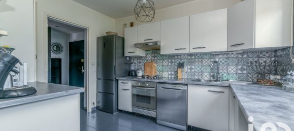 Квартира с 4 комнатами в Визий, Франция № 279084 4