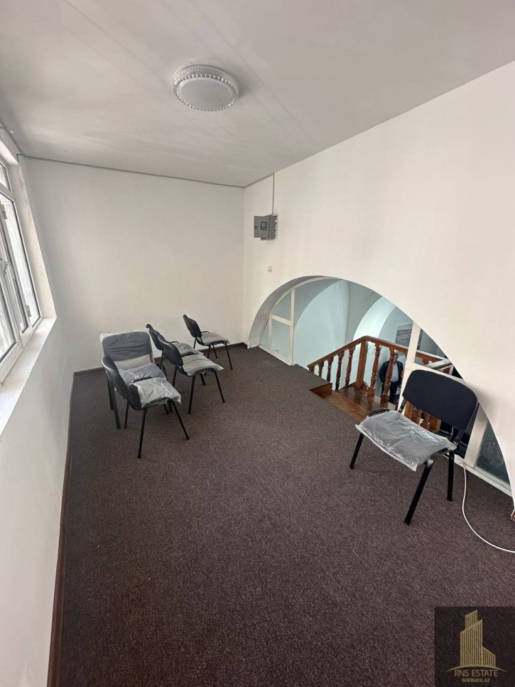 45m² Office in Sabail, Azerbaijan No. 1123