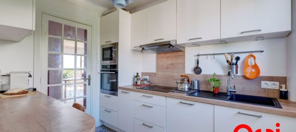 4 rooms Apartment in Rhone, France No. 338026 10