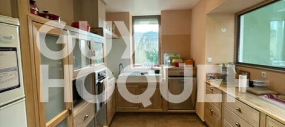 Замки и поместья с 8 спальнями в Аллеман, Франция № 88345 6