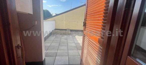 2 Schlafzimmer Wohnung in Busto Garolfo, Italy, Nr. 348633 10