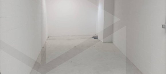 Garaje de 1 habitación en Bari, Italy No. 33891 12