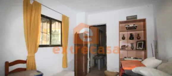 Casa de 3 dormitorios en Valdebótoa, Spain No. 180083 13