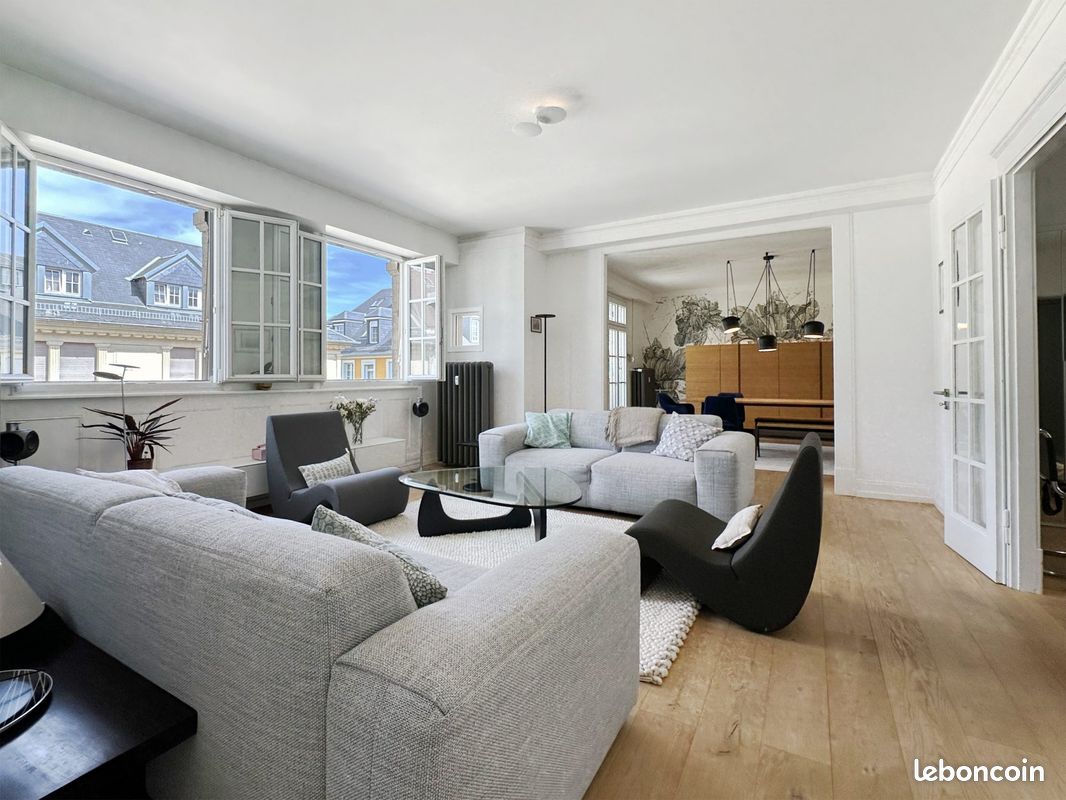 Apartamento de 3 dormitorios en Strasbourg, France No. 76065