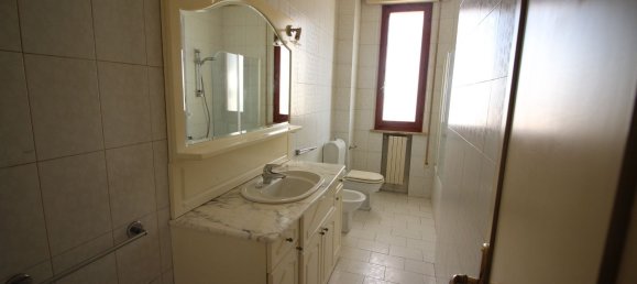 4 rooms Apartment in Montespertoli, Italy No. 277544 15