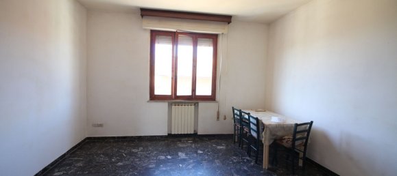 4 rooms Apartment in Montespertoli, Italy No. 277544 9