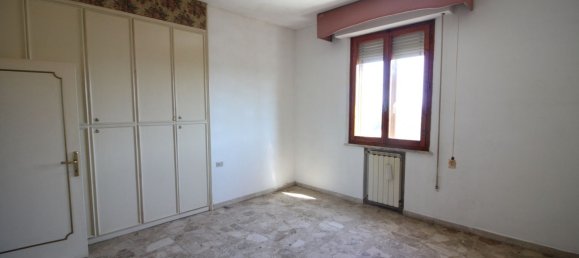 4 rooms Apartment in Montespertoli, Italy No. 277544 21