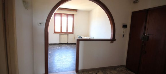 4 rooms Apartment in Montespertoli, Italy No. 277544 8