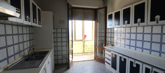 4 rooms Apartment in Montespertoli, Italy No. 277544 3