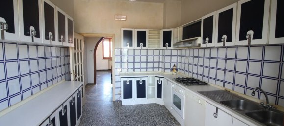 4 rooms Apartment in Montespertoli, Italy No. 277544 7
