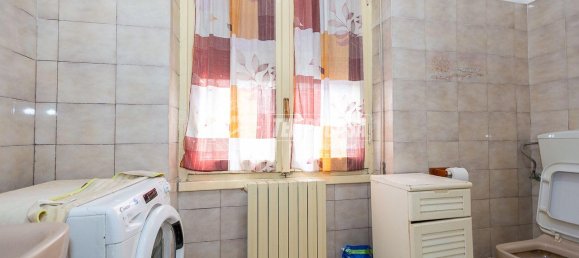 3 rooms Apartment in Brescia, Italy No. 7329 20