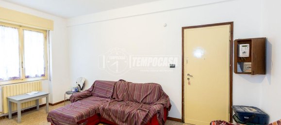 3 rooms Apartment in Brescia, Italy No. 7329 7