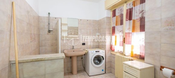 3 rooms Apartment in Brescia, Italy No. 7329 16