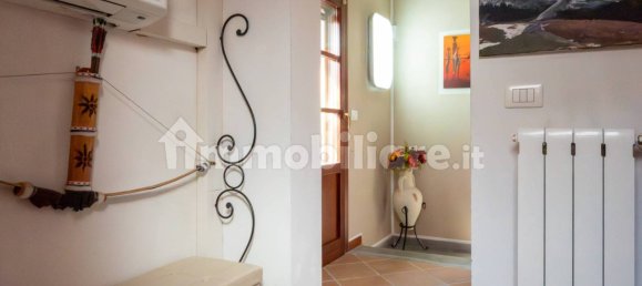 Villa de 2 dormitorios en Barga, Italy No. 354482 14