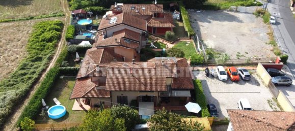 Villa de 2 dormitorios en Barga, Italy No. 354482 47